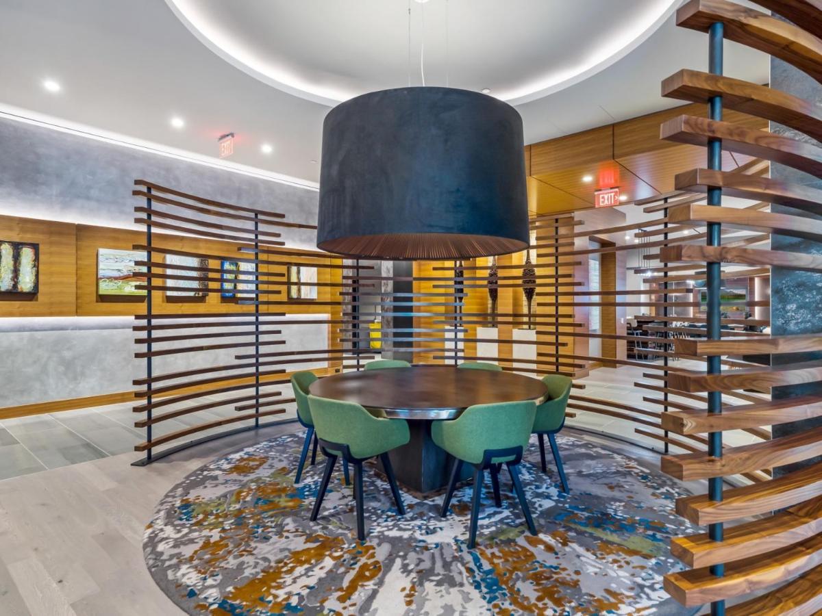 Bluebird Suites At Reston Town Center Eksteriør billede